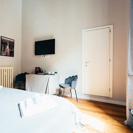 Bologna Suites - Private Bathroom Bagian luar foto